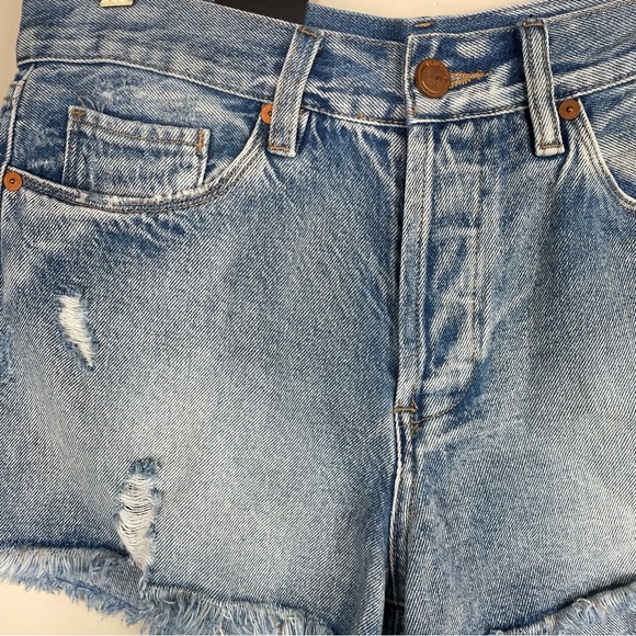 NWT Blank NYC Distressed High Rise Denim Short - Picture 13 of 13